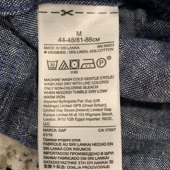 NWT Gap Size M, unisex, 100% recycled paper - Picture 5 of 9